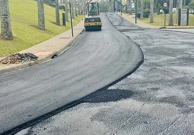 Aplicação de asfalto
